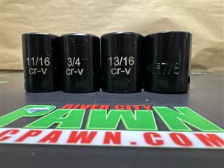 GREENWORKS IWD401 24V Cordless Impact Wrench 1/2